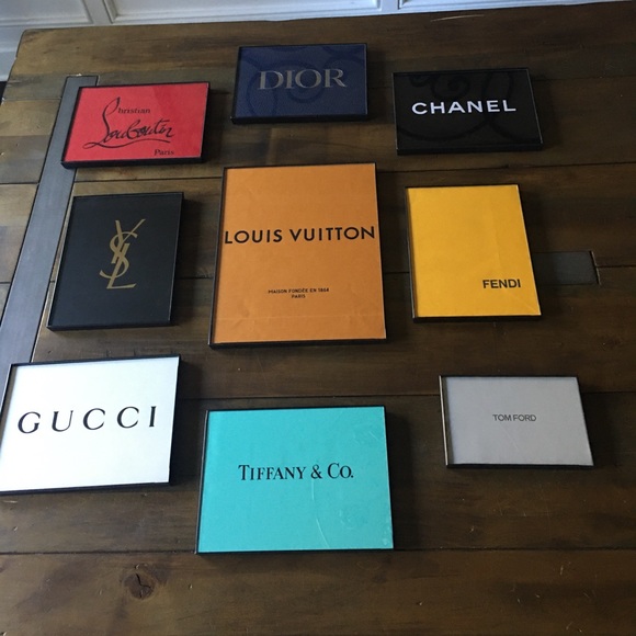 10 piece luxury Valentine’s gift set wall art - Picture 3 of 5